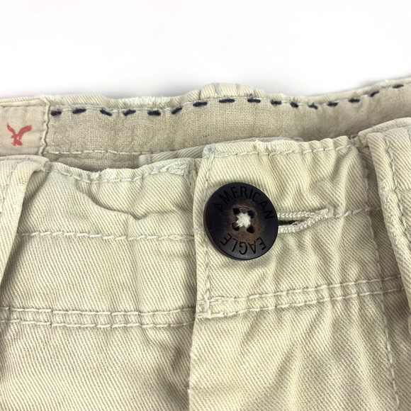 American Eagle Outfitters AEO Longer Length Mens Shorts Sz 28 Flat Front Chino - Picture 8 of 16